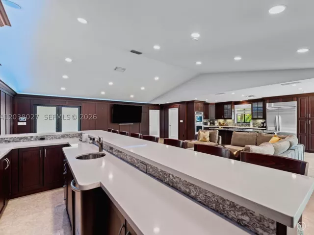 4-bedroom home for sale in Homestead - 18733 SW 293rd Ter - MondialRealty