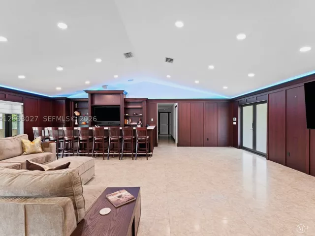 4-bedroom home for sale in Homestead - 18733 SW 293rd Ter - MondialRealty
