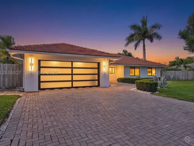4-bedroom home for sale in Homestead - 18733 SW 293rd Ter - MondialRealty
