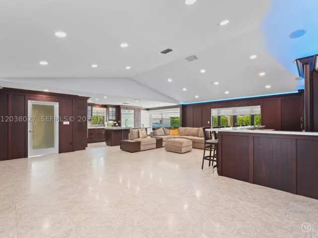 4-bedroom home for sale in Homestead - 18733 SW 293rd Ter - MondialRealty