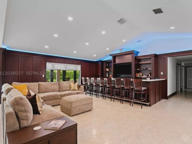 4-bedroom home for sale in Homestead - 18733 SW 293rd Ter - MondialRealty