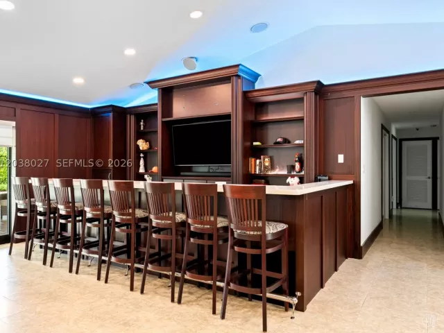 4-bedroom home for sale in Homestead - 18733 SW 293rd Ter - MondialRealty
