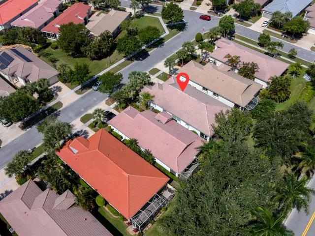3-bedroom home for sale in West Palm Beach - 9663 Great Egret Court - MondialRealty