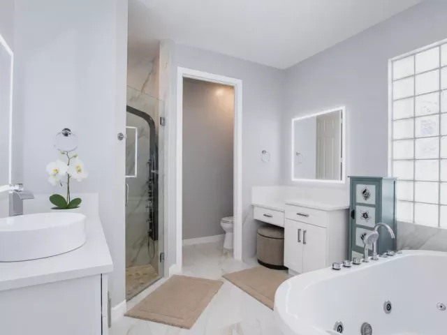 3-bedroom home for sale in West Palm Beach - 9663 Great Egret Court - MondialRealty