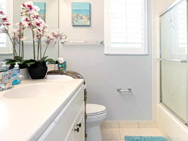3-bedroom home for sale in West Palm Beach - 9663 Great Egret Court - MondialRealty