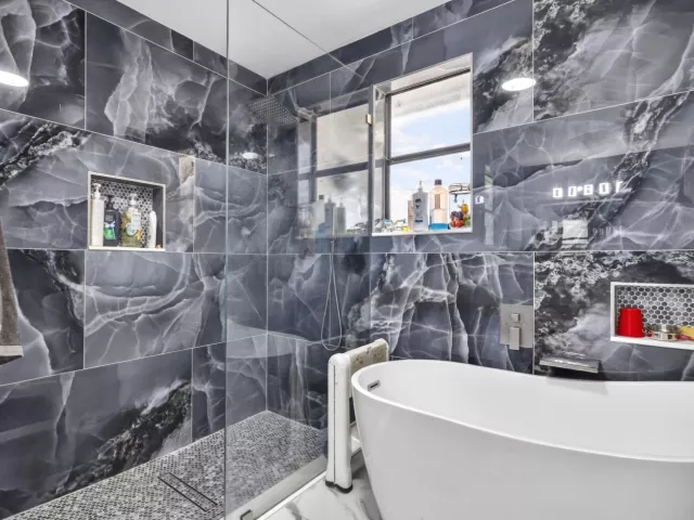 3-bedroom home for sale in Delray Beach - 1055 NW 18th Avenue - MondialRealty