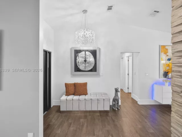 4-bedroom home for sale in Miami - 15050 SW 167th St - MondialRealty