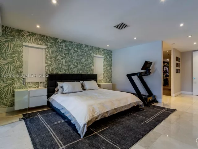 5-bedroom home for sale in Miami - 2021 NE 212th St - MondialRealty