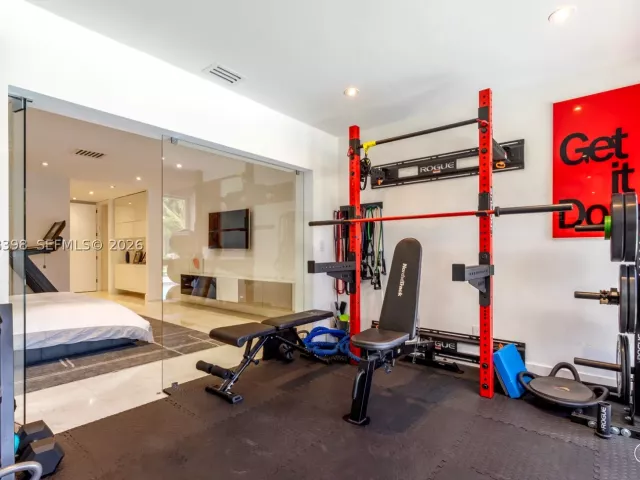 5-bedroom home for sale in Miami - 2021 NE 212th St - MondialRealty