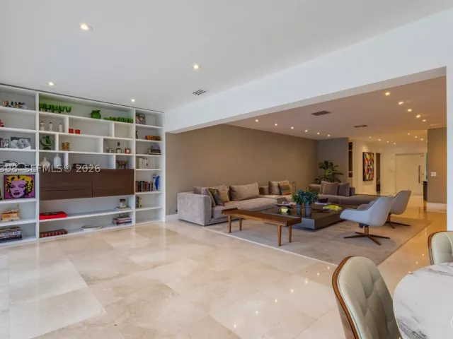 5-bedroom home for sale in Miami - 2021 NE 212th St - MondialRealty