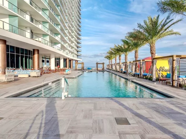 2-bedroom condo for sale in Hollywood - 4111 S Ocean Dr 3204 - MondialRealty
