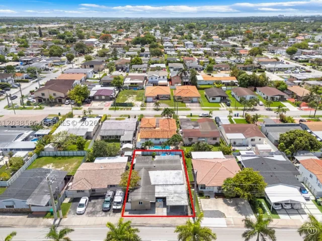 3-bedroom home for sale in Miami - 3510 SW 87th Ave - MondialRealty