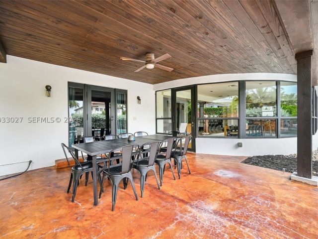 3-bedroom home for sale in Fort Lauderdale - 2311 Delmar Pl - MondialRealty