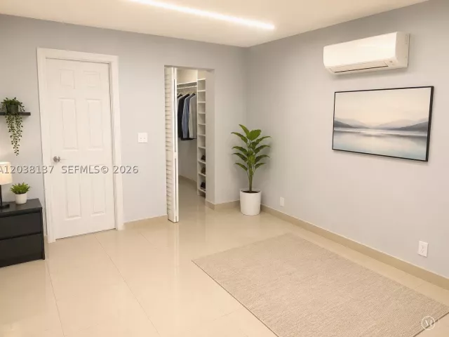 4-bedroom home for sale in Miami Gardens - 4280 NW 171st St - MondialRealty