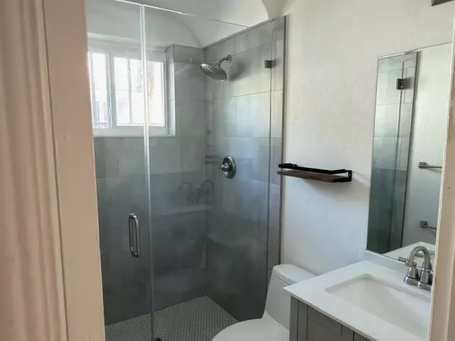 2-bedroom home for sale in Miami - 175 SW 25th Road - MondialRealty