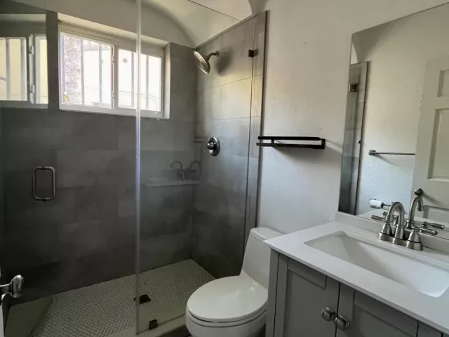 2-bedroom home for sale in Miami - 175 SW 25th Road - MondialRealty