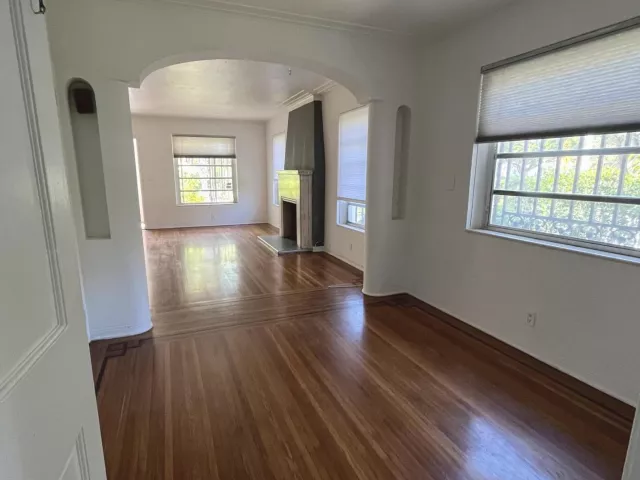 2-bedroom home for sale in Miami - 175 SW 25th Road - MondialRealty