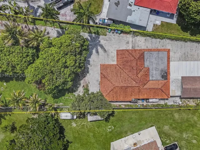 5-bedroom home for sale in Miami -  - MondialRealty