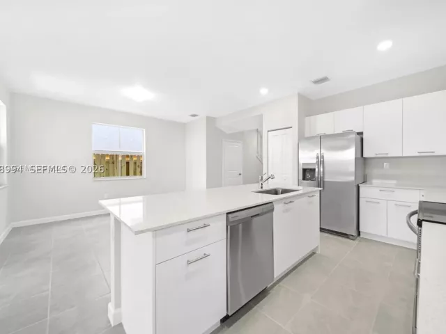 3-bedroom home for sale in Miami - 2373 NW 130th St - MondialRealty