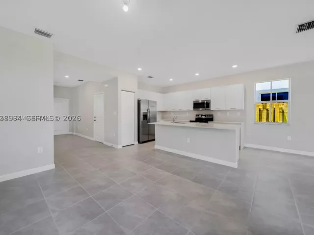 3-bedroom home for sale in Miami - 2373 NW 130th St - MondialRealty