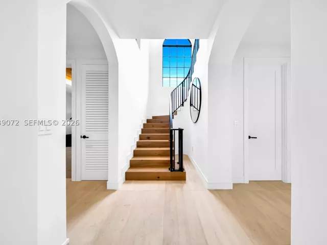 5-bedroom home for sale in Coral Gables - 5111 Alhambra Cir - MondialRealty