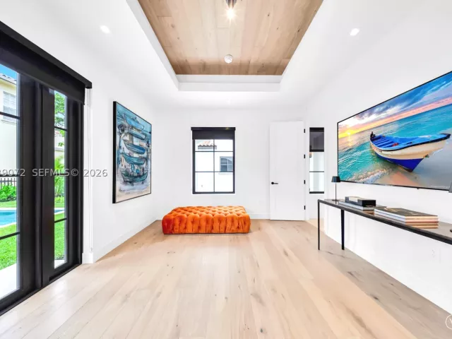 5-bedroom home for sale in Coral Gables - 5111 Alhambra Cir - MondialRealty