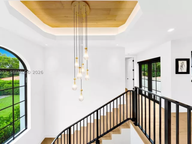 5-bedroom home for sale in Coral Gables - 5111 Alhambra Cir - MondialRealty