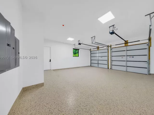 5-bedroom home for sale in Coral Gables - 5111 Alhambra Cir - MondialRealty