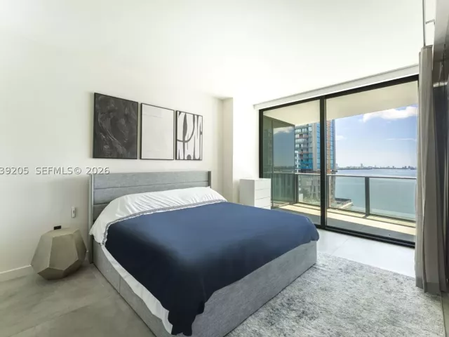 2-bedroom condo for sale in Miami - 460 NE 28th St 805 - MondialRealty