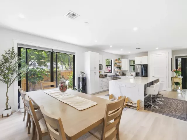4-bedroom home for sale in West Palm Beach - 740 Winters Street - MondialRealty