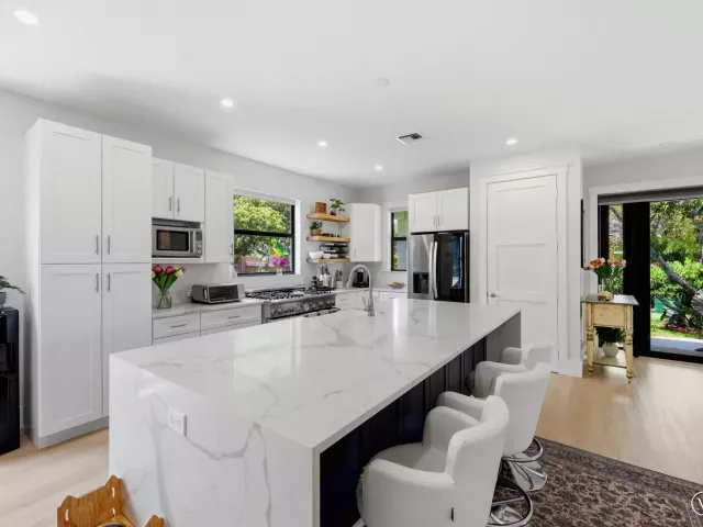 4-bedroom home for sale in West Palm Beach - 740 Winters Street - MondialRealty