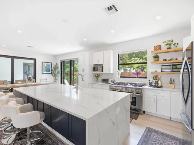 4-bedroom home for sale in West Palm Beach - 740 Winters Street - MondialRealty