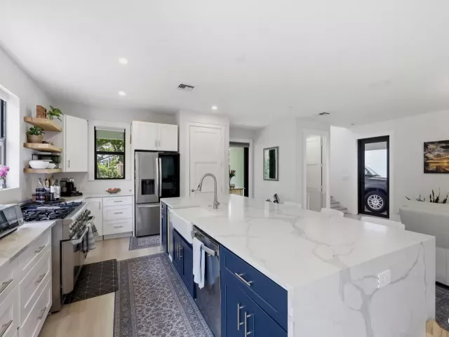 4-bedroom home for sale in West Palm Beach - 740 Winters Street - MondialRealty
