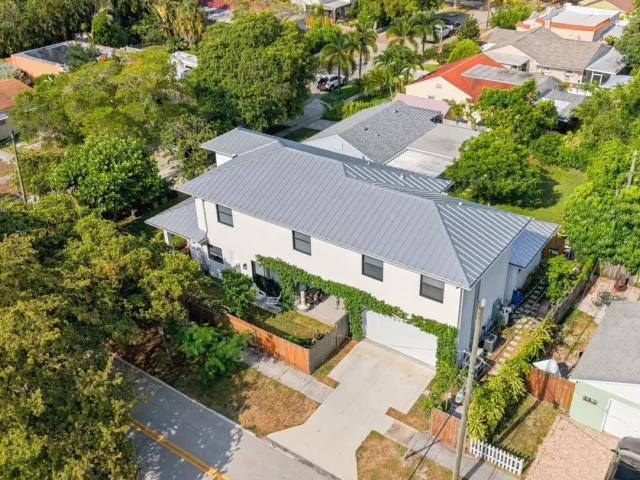 4-bedroom home for sale in West Palm Beach - 740 Winters Street - MondialRealty