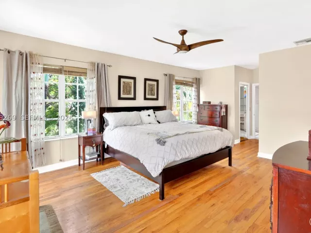 4-bedroom home for sale in Miami - 1642 SW 12th St - MondialRealty