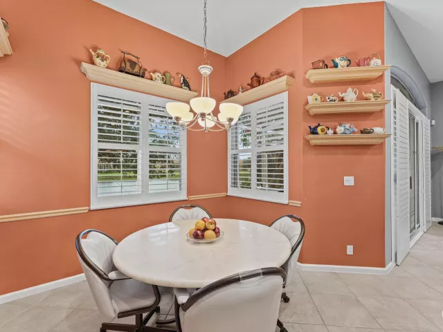 2-bedroom home for sale in Delray Beach - 7188 Demedici Circle - MondialRealty