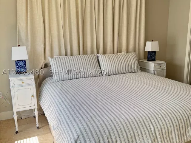 3-bedroom home for rent in Miami - 2434 SW 15th St 2434 - MondialRealty