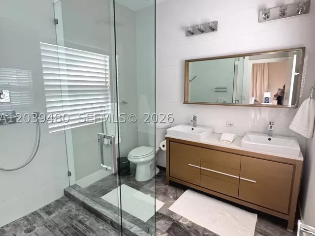 3-bedroom home for rent in Miami - 2434 SW 15th St 2434 - MondialRealty