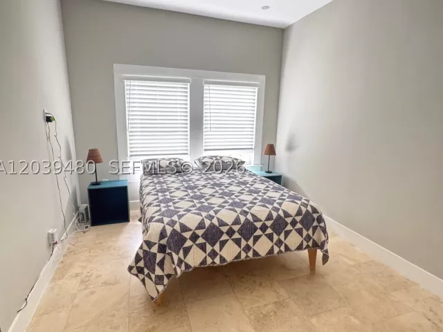 3-bedroom home for rent in Miami - 2434 SW 15th St 2434 - MondialRealty