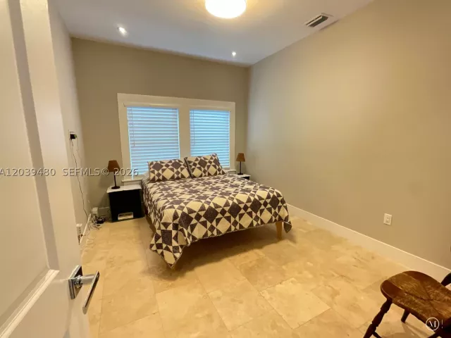 3-bedroom home for rent in Miami - 2434 SW 15th St 2434 - MondialRealty