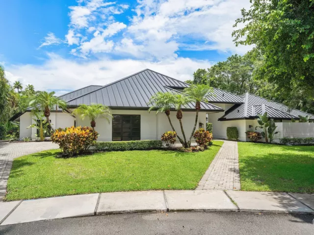 4-bedroom home for sale in Boca Raton - 3235 Hyde Circle - MondialRealty