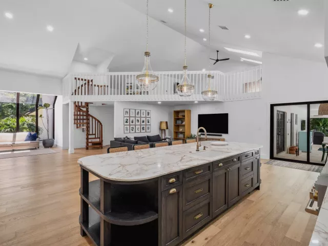 4-bedroom home for sale in Boca Raton - 3235 Hyde Circle - MondialRealty