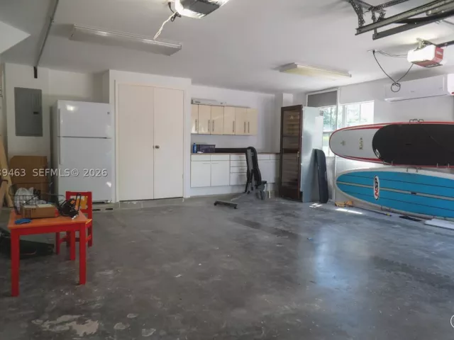 4-bedroom home for rent in Aventura - 21025 NE 38th 81 - MondialRealty