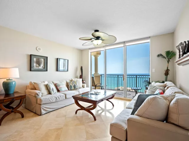 2-bedroom condo for sale in Fort Lauderdale - 2011 N Ocean Boulevard 1606 - MondialRealty