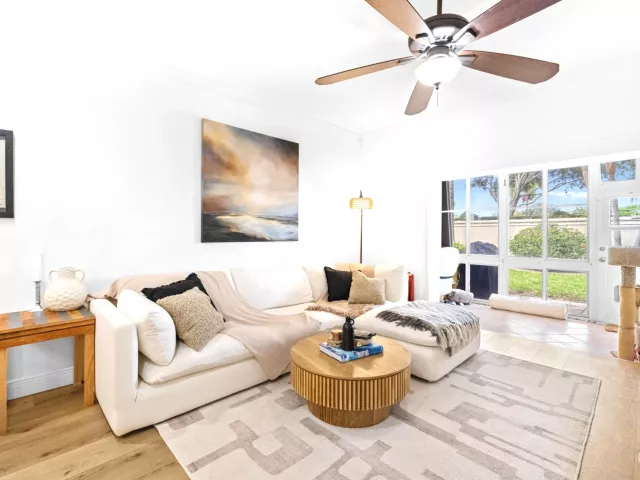 2-bedroom home for sale in Delray Beach - 809 Kokomo Key Lane - MondialRealty
