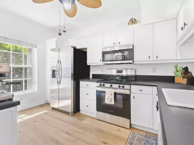 2-bedroom home for sale in Delray Beach - 809 Kokomo Key Lane - MondialRealty