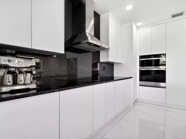 3-bedroom home for rent in Doral - 4422 NW 112th Ct - MondialRealty
