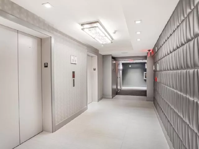 3-bedroom condo for sale in Sunny Isles Beach - 330 Sunny Isles Boulevard 5-2308 - MondialRealty
