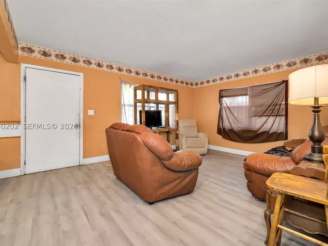 4-bedroom home for sale in Miami - 7190 NW 21st Ave - MondialRealty