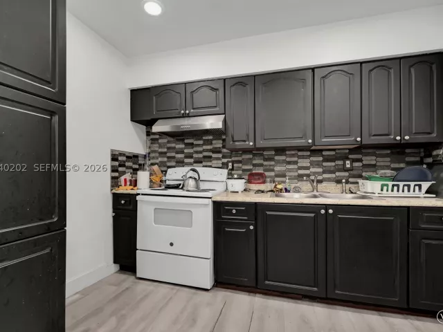 4-bedroom home for sale in Miami - 7190 NW 21st Ave - MondialRealty